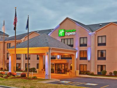 Holiday Inn Express & Suites Paducah West By Ihg Exterior photo
